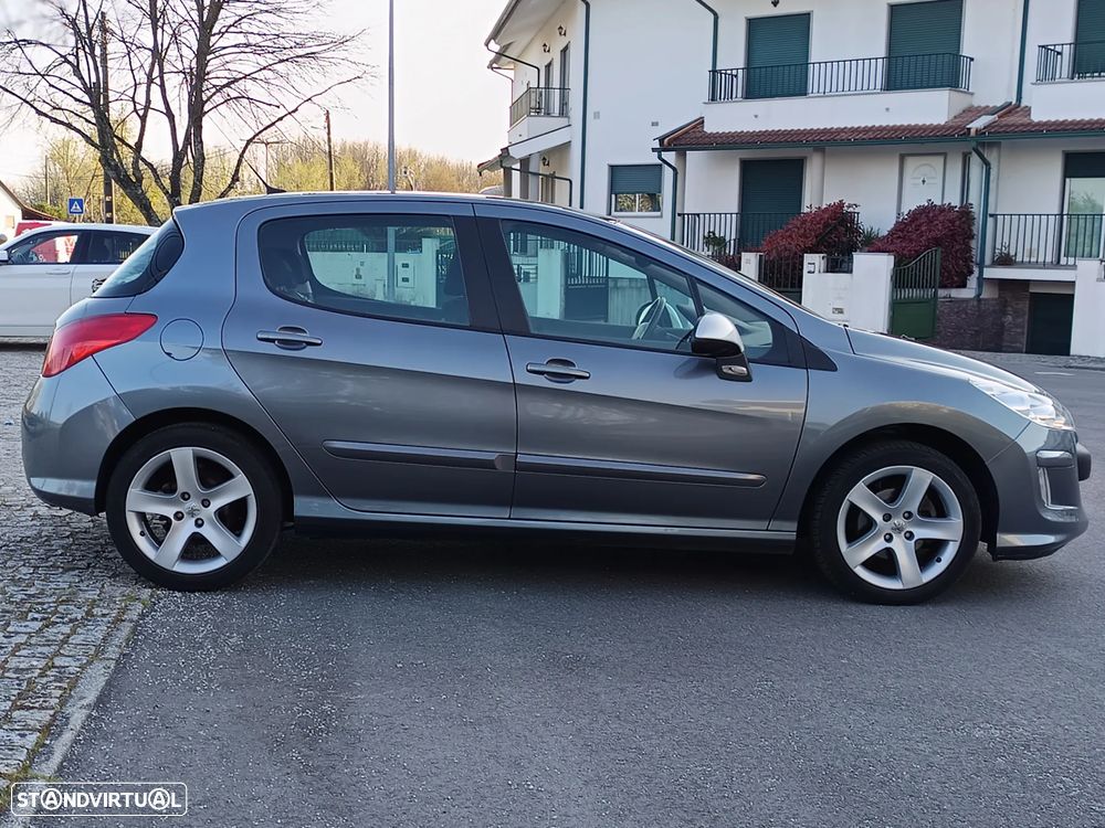 Peugeot 308 - 6