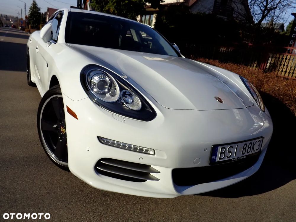 Porsche Panamera 4 PDK Edition - 9