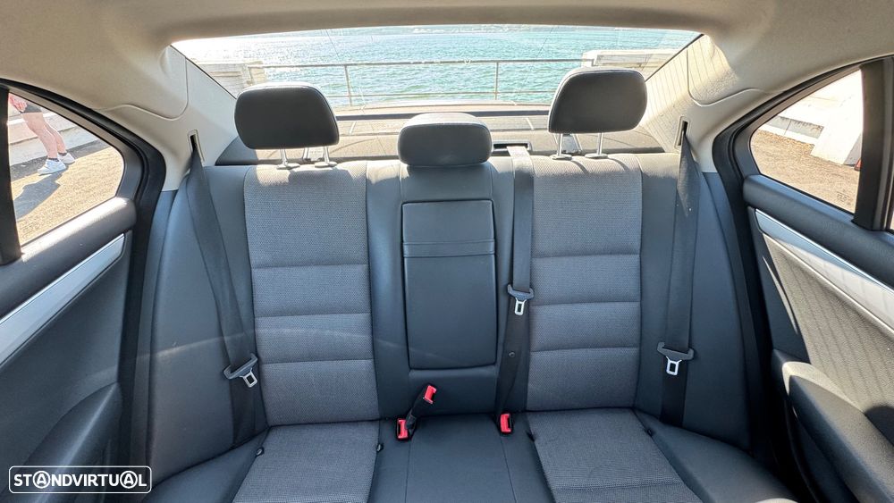 Mercedes-Benz C 200 CDi Avantgarde BE - 35