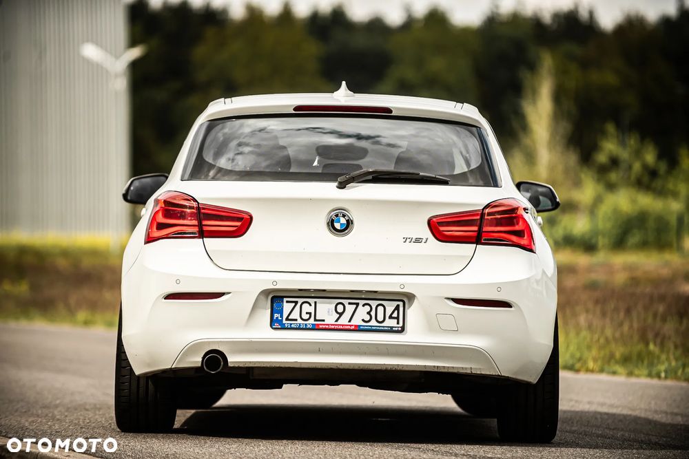 BMW Seria 1 116i - 4