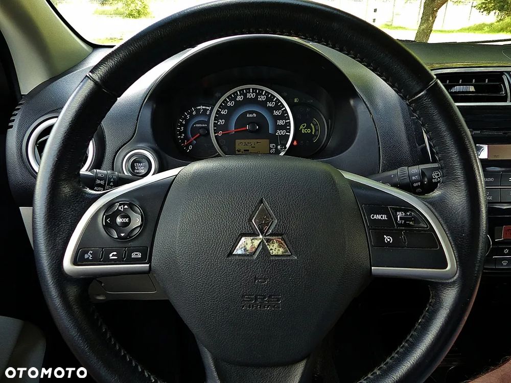 Mitsubishi Space Star 1.2 Intense - 27