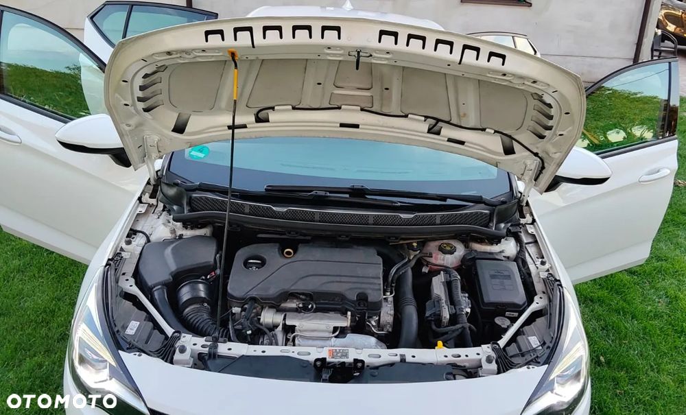 Opel Astra 1.4 Turbo Start/Stop Innovation - 40