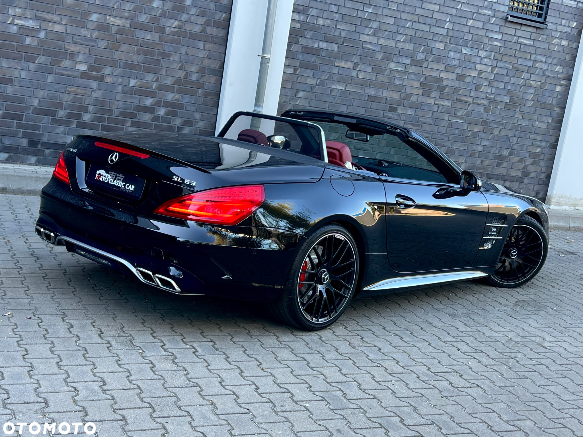 Mercedes-Benz SL 63 AMG - 8