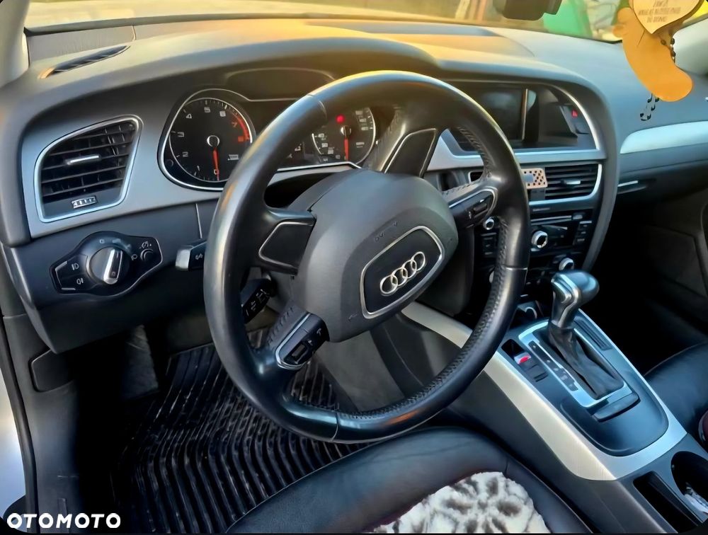 Audi A4 Limousine - 7