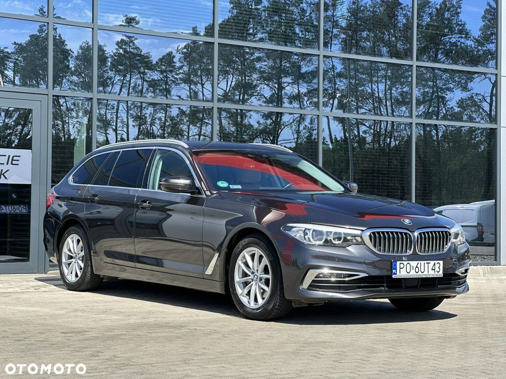 BMW Seria 5 520d Luxury Line - 6