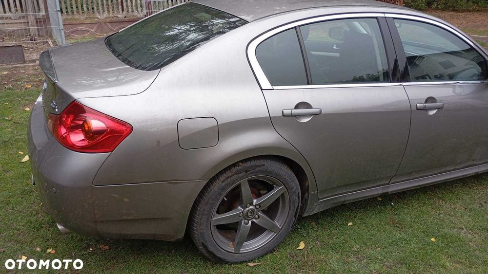 Infiniti G - 6