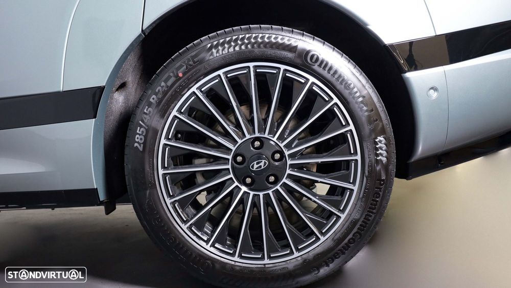 Hyundai Ioniq 9 110.3 kWh Calligraphy - 32