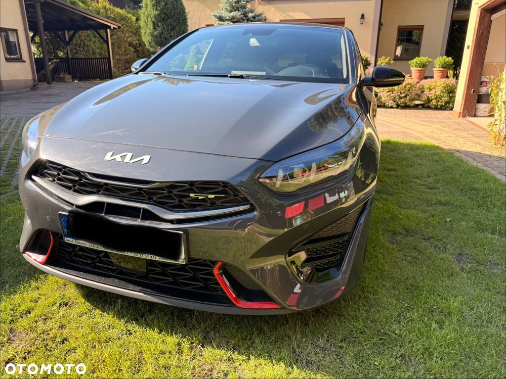 Kia ProCeed - 2