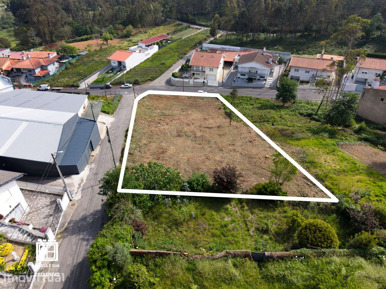 Excelente terreno para construção de moradia - Exclusivo - Grande imagem: 4/24