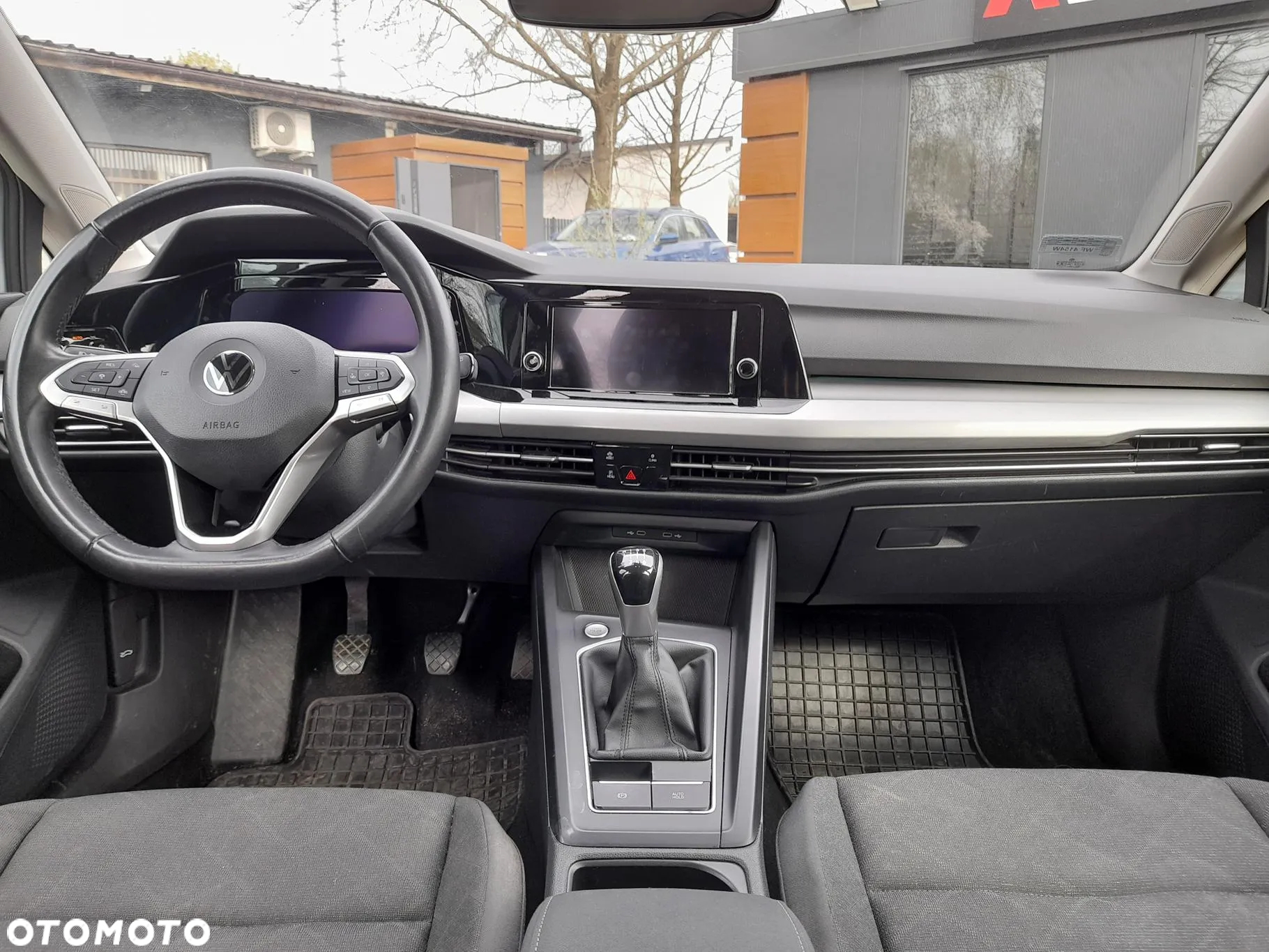 Volkswagen Golf VIII 1.5 TSI EVO Life - 12