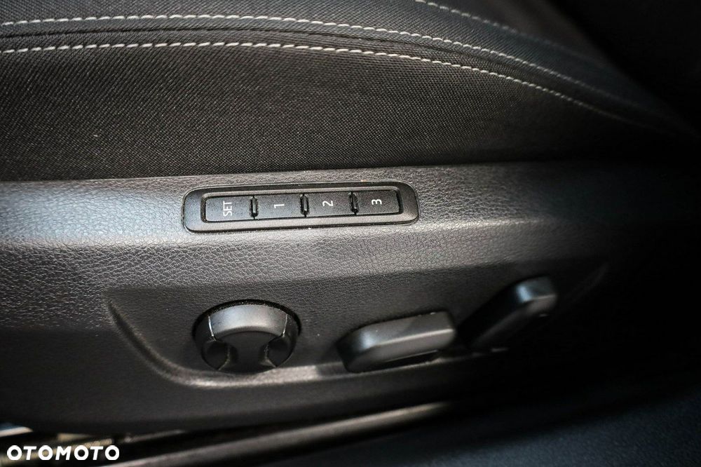 Skoda Superb 2.0 TSI Style DSG - 19