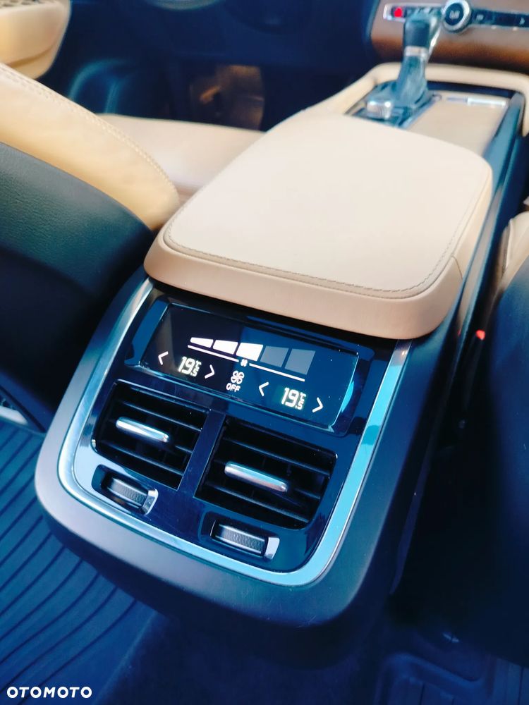 Volvo XC 90 T6 AWD Geartronic Inscription - 20