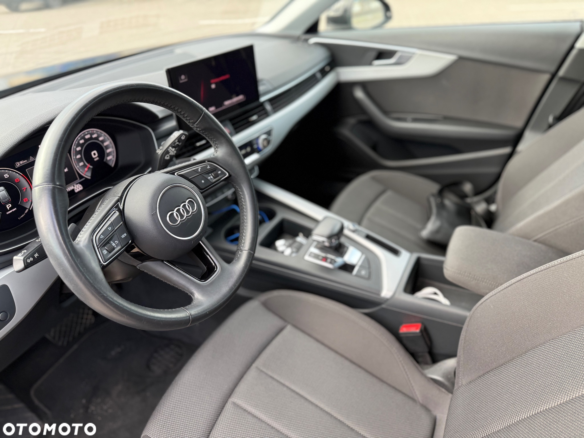 Audi A4 Avant 35 TFSI S tronic advanced - 22