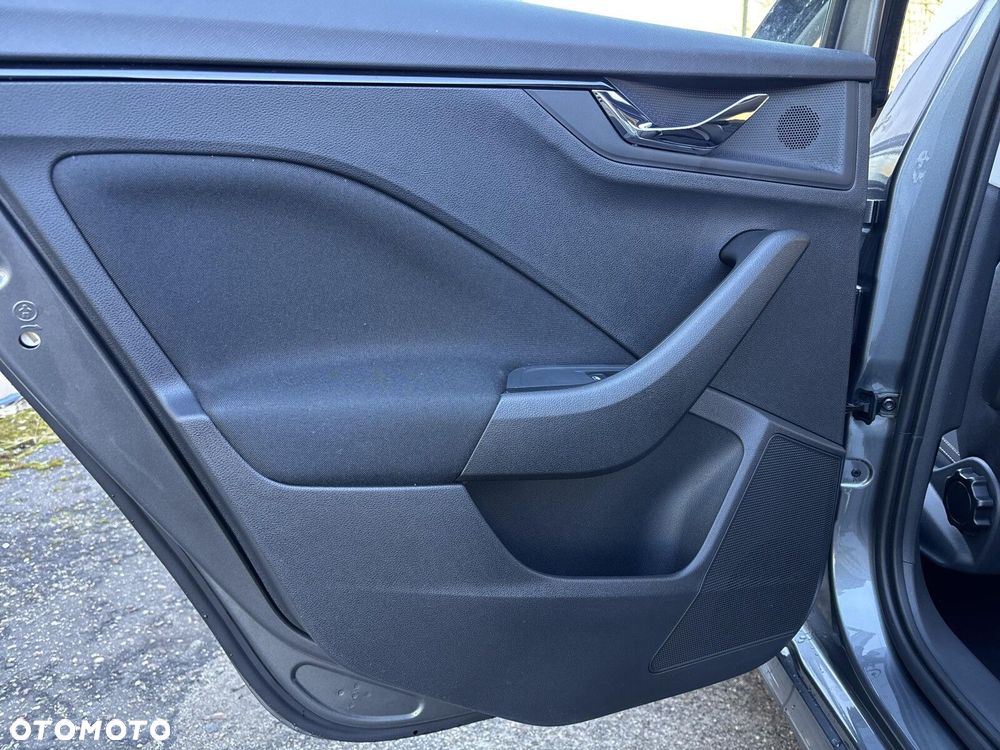 Skoda Kamiq 1.0 TSI Edition 130 DSG - 33