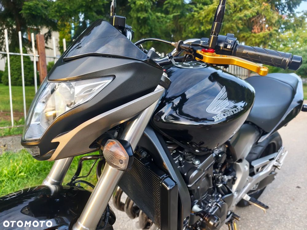 Honda CB - 9