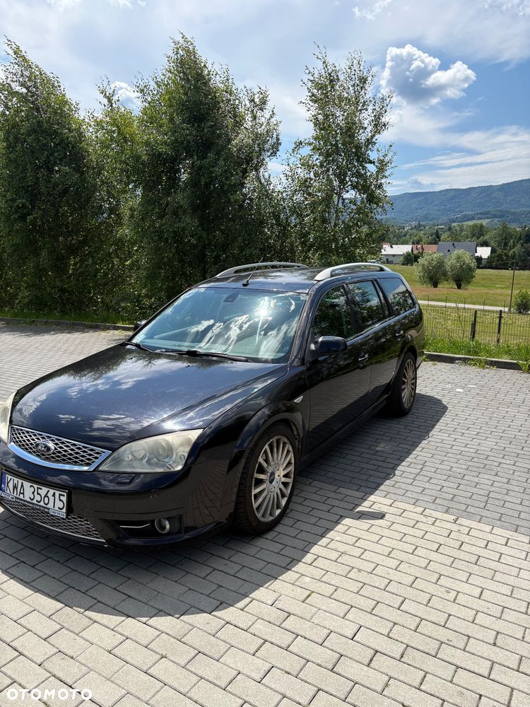 Ford Mondeo V6 ST 220 - 2