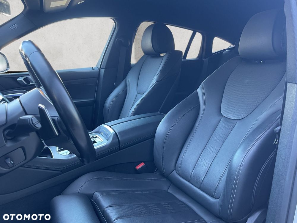 BMW X6 - 16