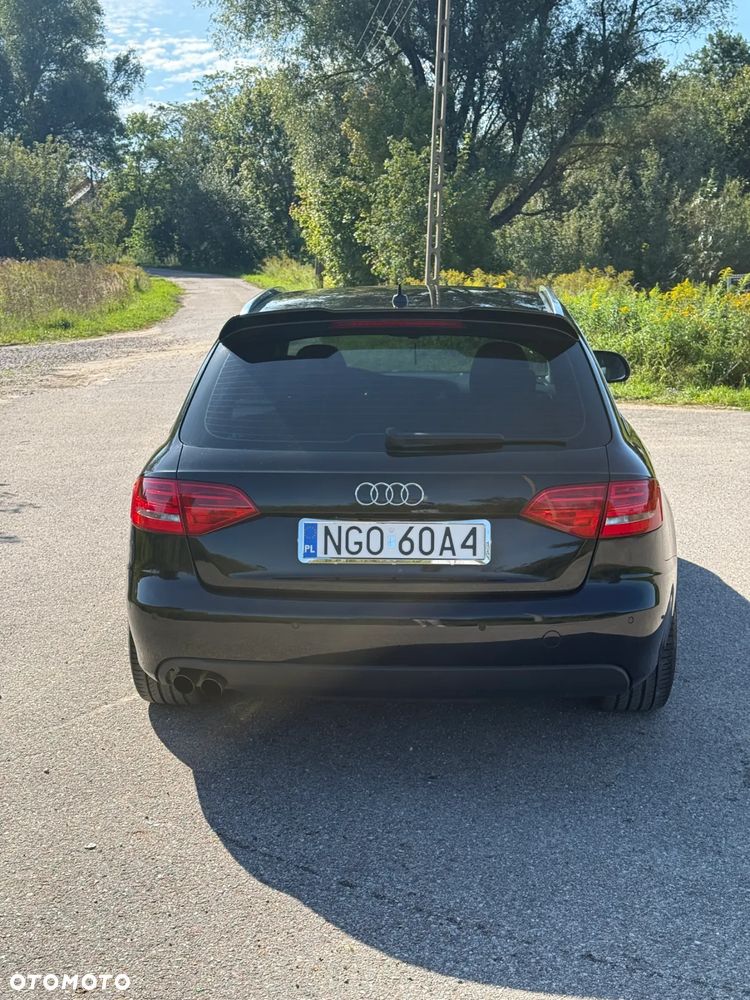 Audi A4 Avant 2.0 TDI - 5
