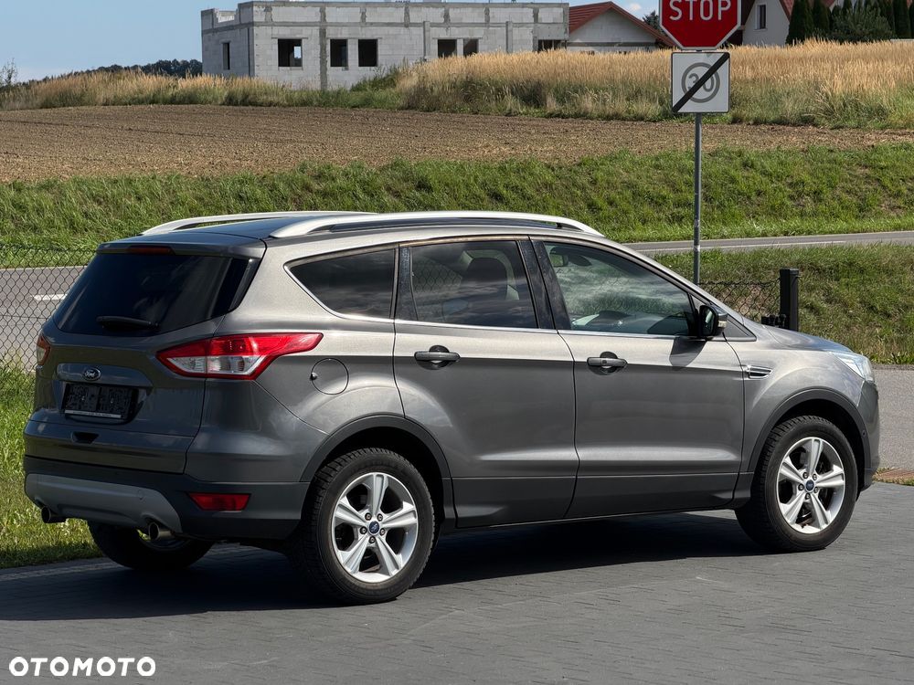 Ford Kuga 2.0 TDCi 4x4 Titanium - 8