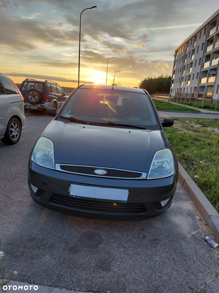 Ford Fiesta 1.4 Ghia - 8