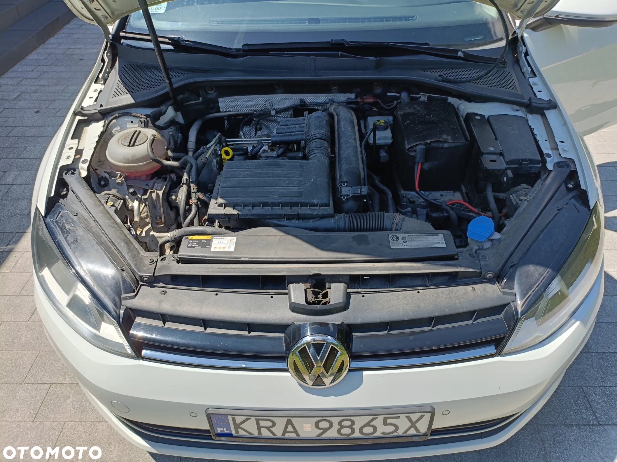 Volkswagen Golf VII 1.2 TSI BMT Comfortline - 8