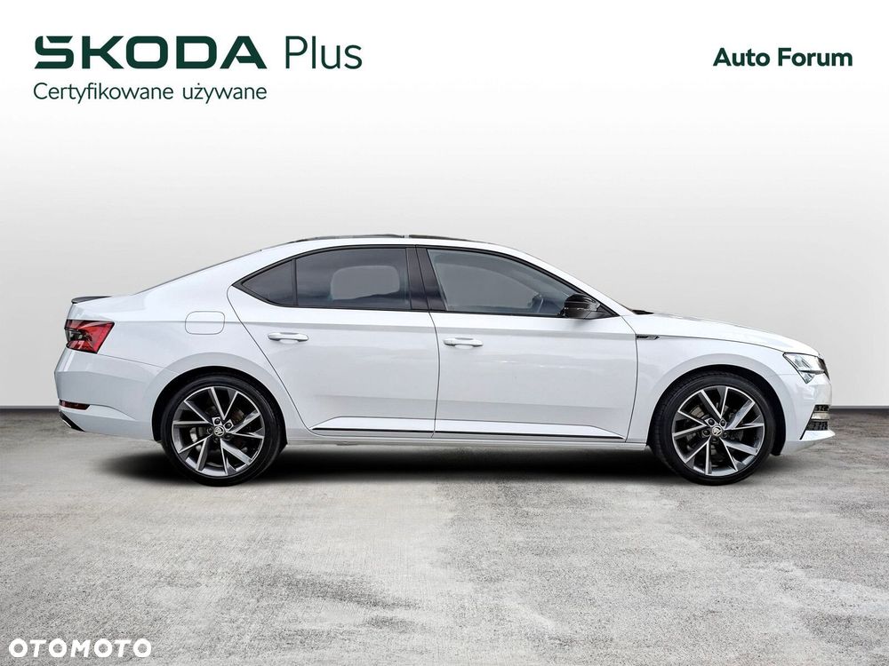 Skoda Superb 2.0 TDI SCR Sportline DSG - 7