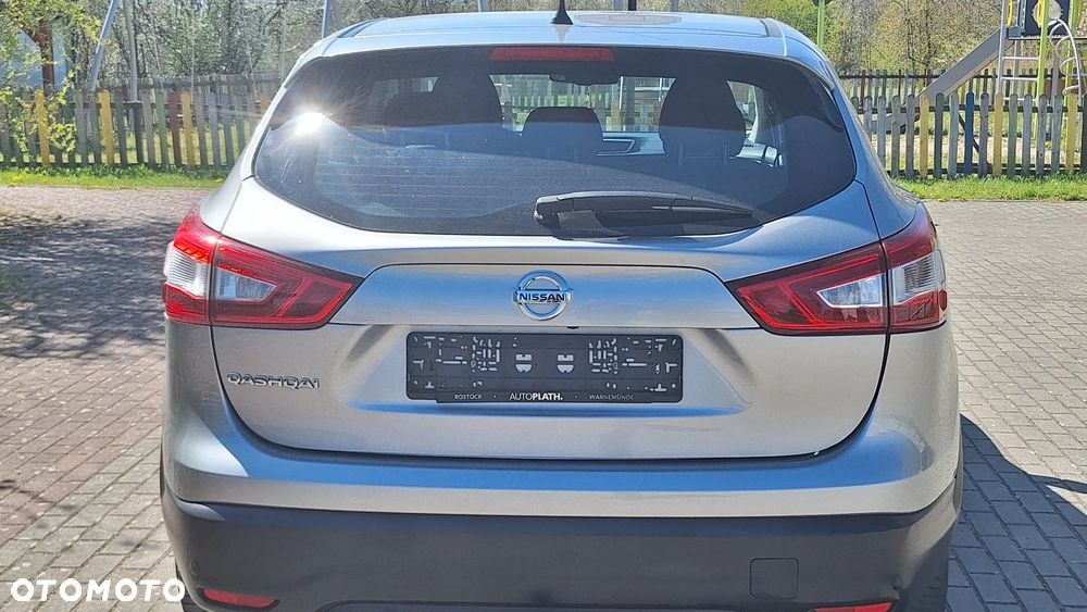 Nissan Qashqai 1.2 DIG-T 360 - 10