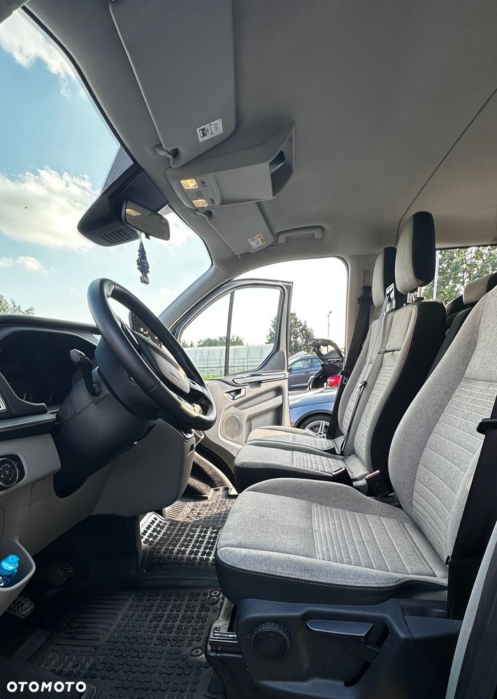 Ford Tourneo Custom 2.0 EcoBlue L2 Titanium - 6