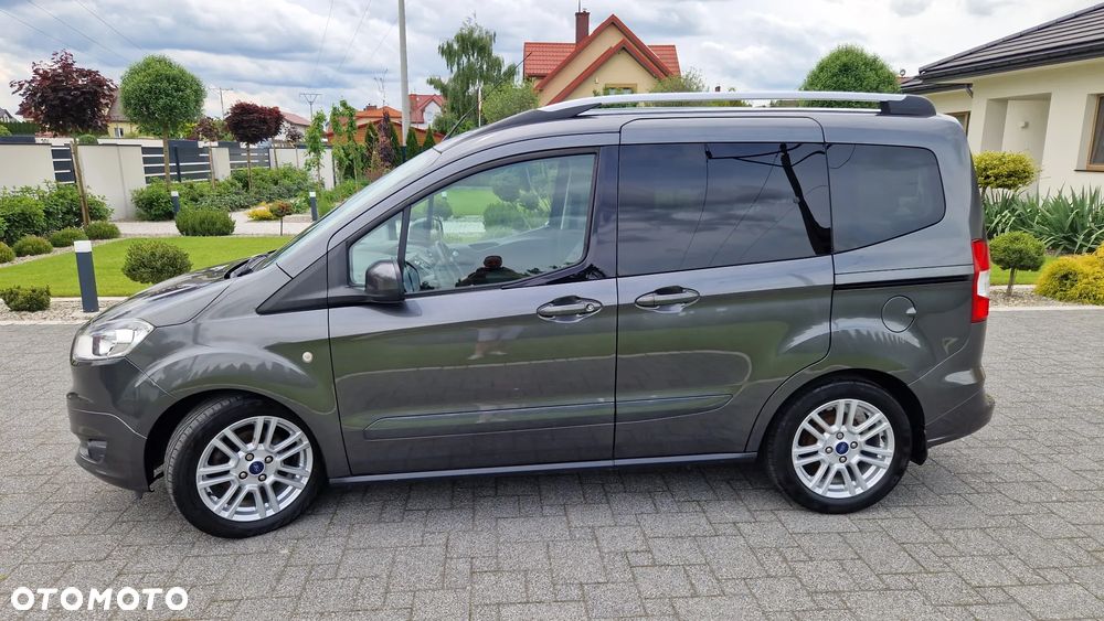 Ford Tourneo Courier 1.0 EcoBoost Titanium - 3