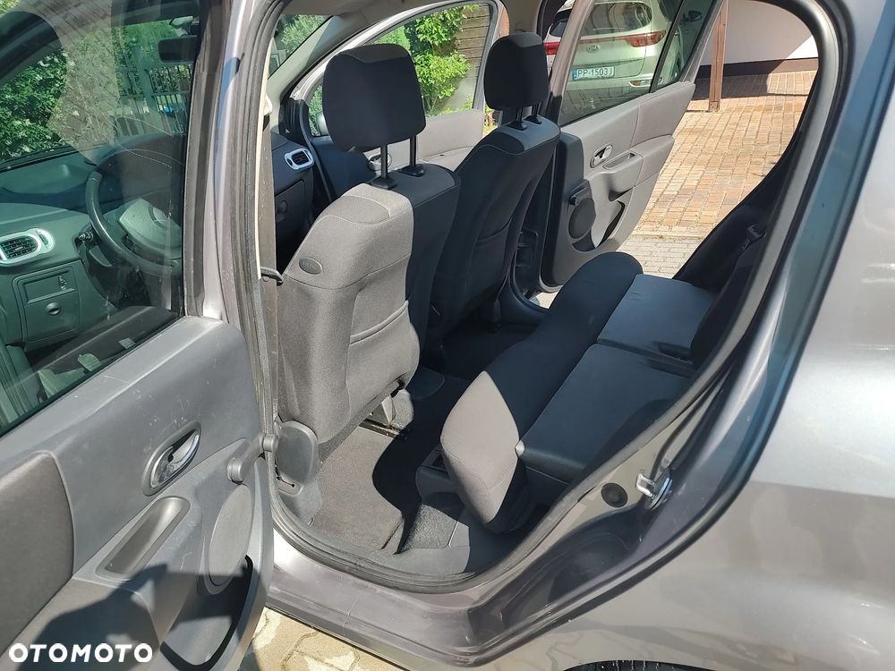 Renault Modus - 19