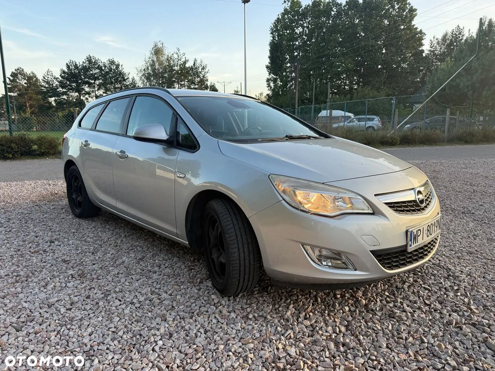 Opel Astra 1.4 T Cosmo - 2