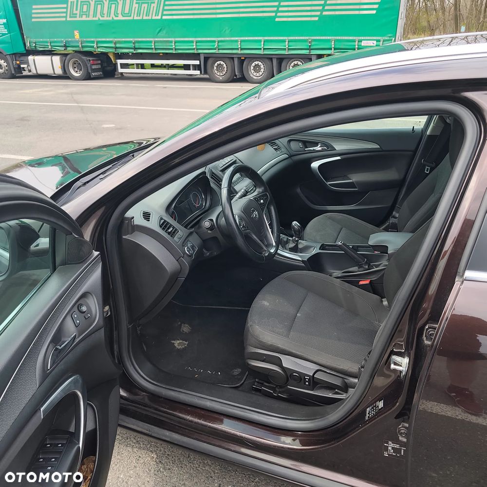 Opel Insignia - 36