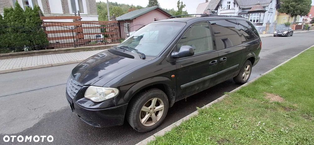 Chrysler Caravan - 2