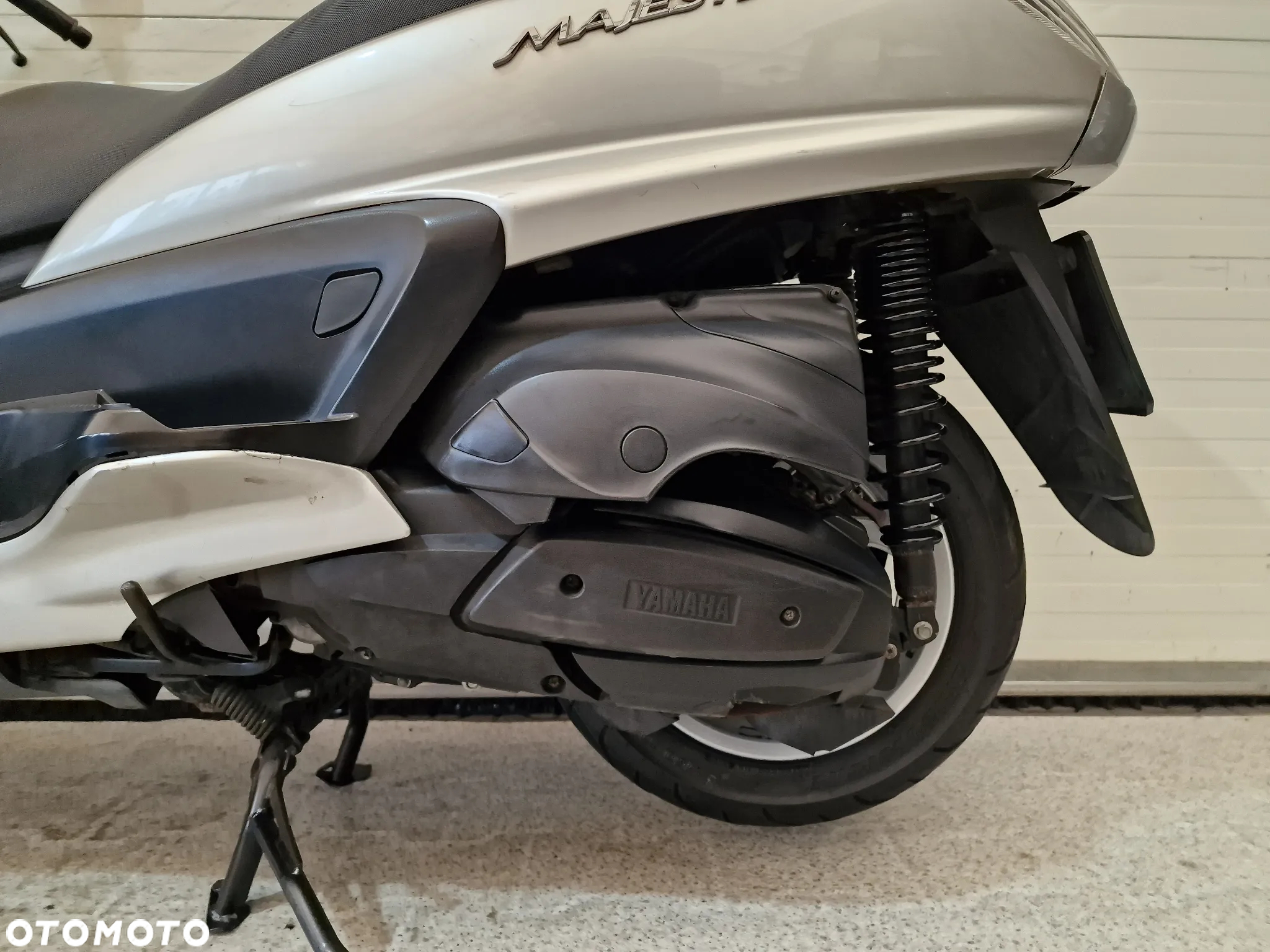 Yamaha Majesty - 11