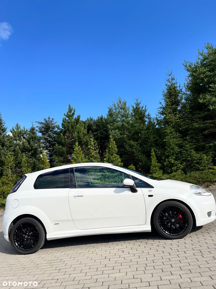 Fiat Grande Punto - 7