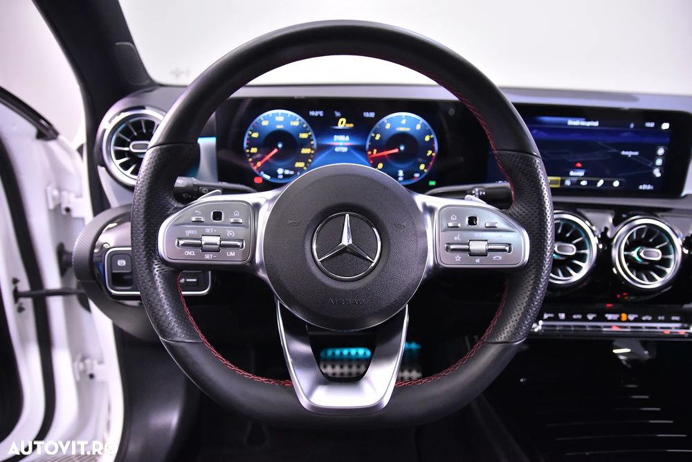 Mercedes-Benz A 200 4MATIC Aut. - 16