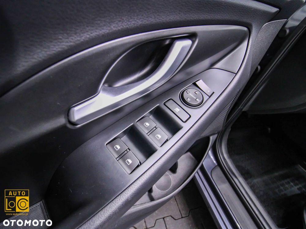 Hyundai i30 1.4 Comfort - 22