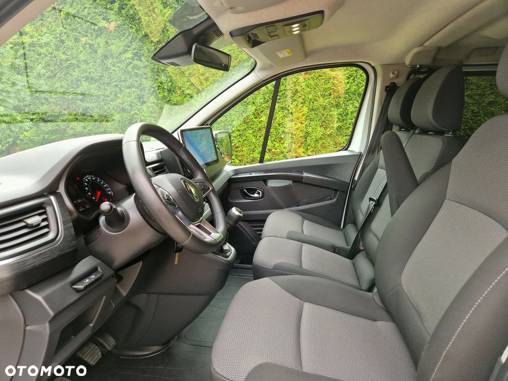 Renault Trafic 2.0 dCi - 22
