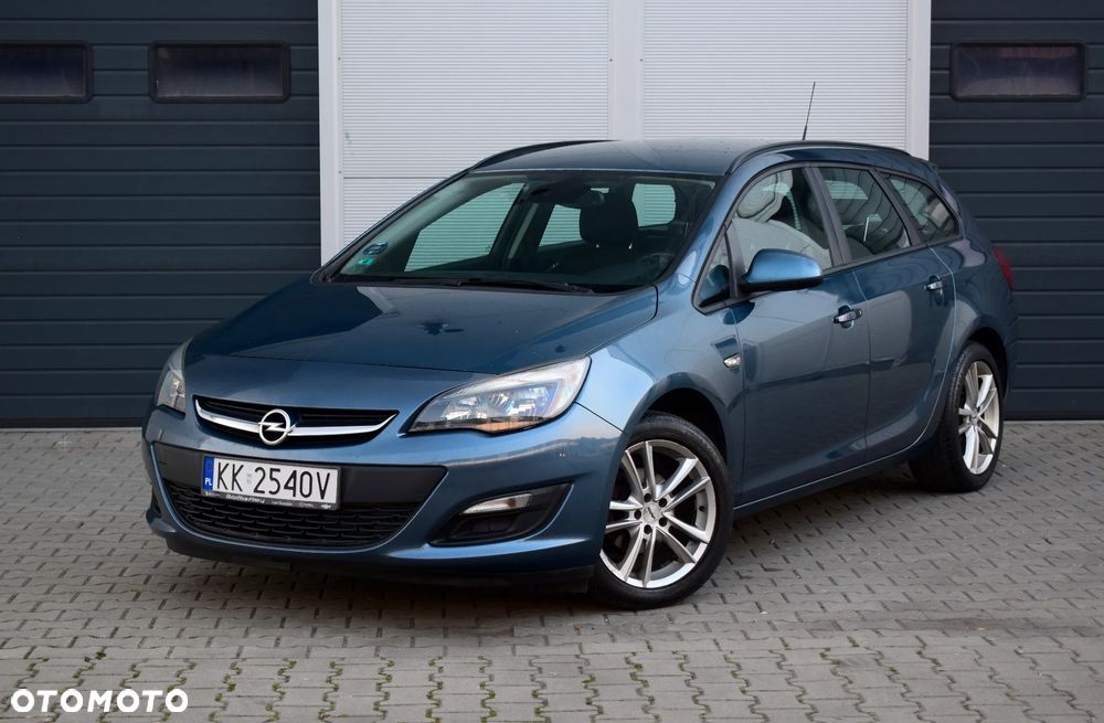 Opel Astra 1.4 Turbo Sport - 1