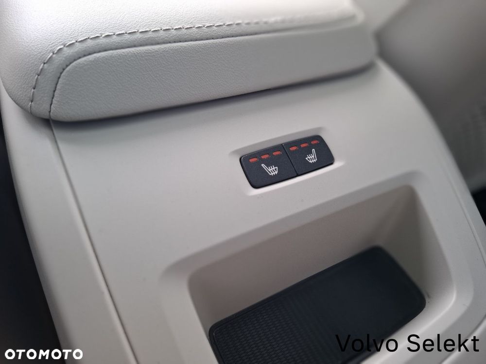 Volvo XC 60 - 29