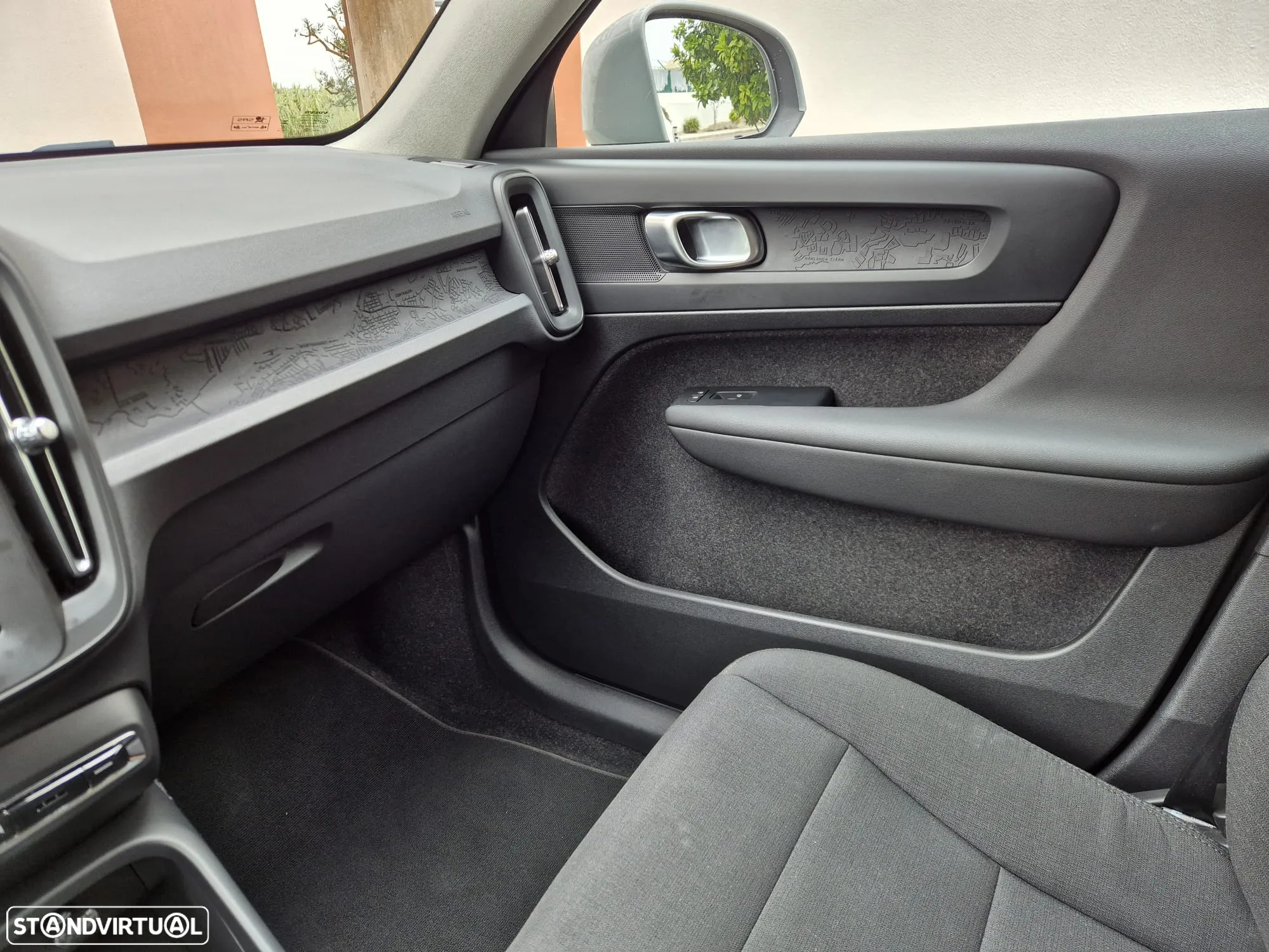 Volvo XC 40 1.5 T2 Essential Auto - 10