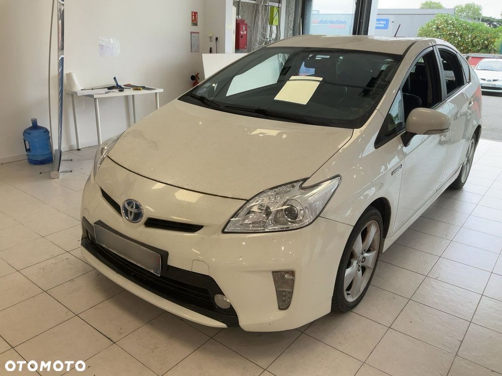 Toyota Prius (Hybrid) Executive - 1