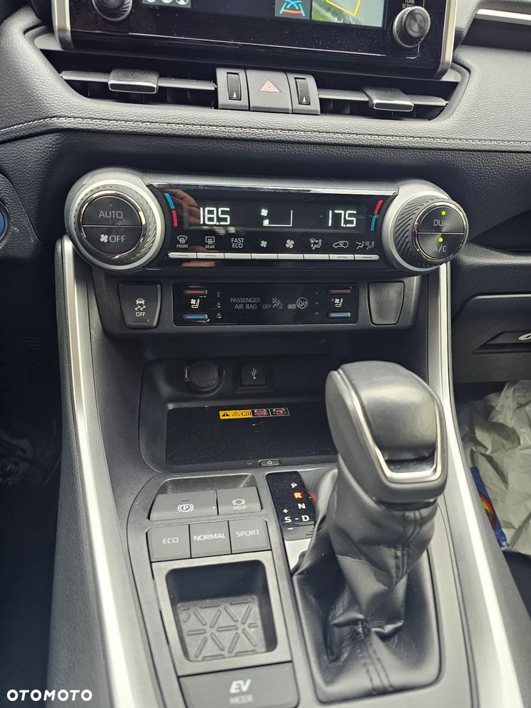 Toyota RAV4 2.5 Hybrid Executive 4x2 - 14