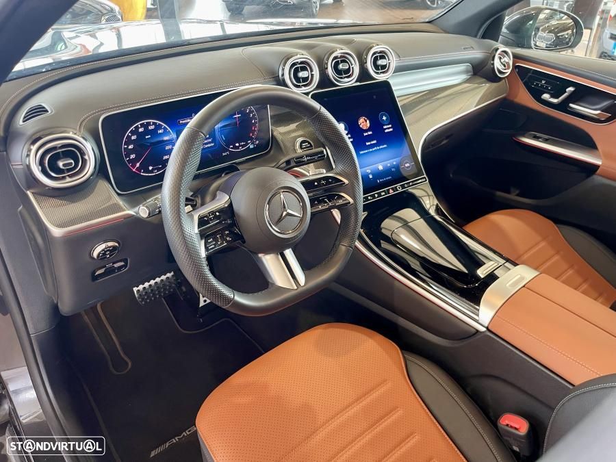 Mercedes-Benz GLC 300 de Coupe 4Matic - 23