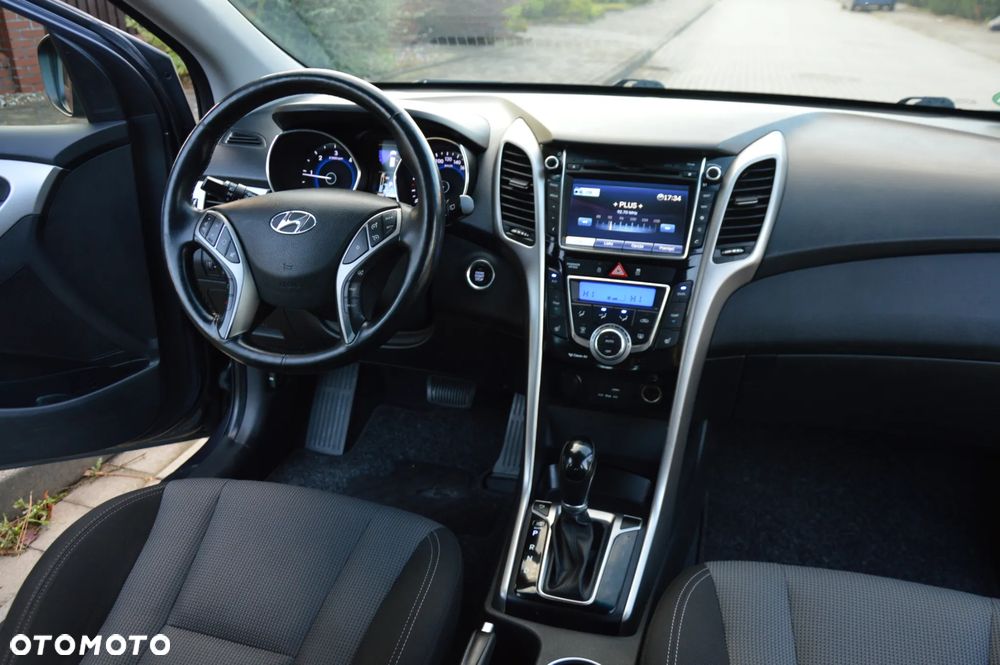 Hyundai i30 1.6 CRDi Premium DCT - 15