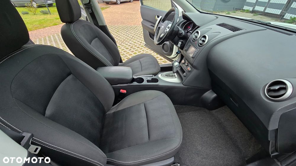 Nissan Qashqai 2.0 Tekna CVT - 15