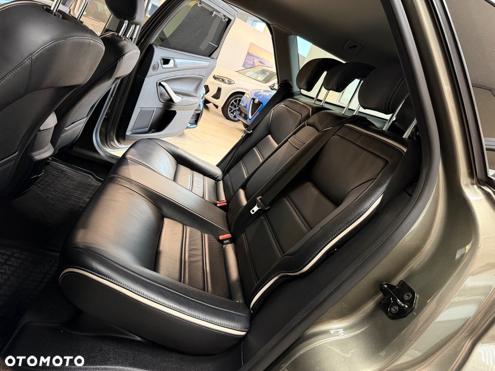 Ford Mondeo 2.0 TDCi Titanium LXS - 30