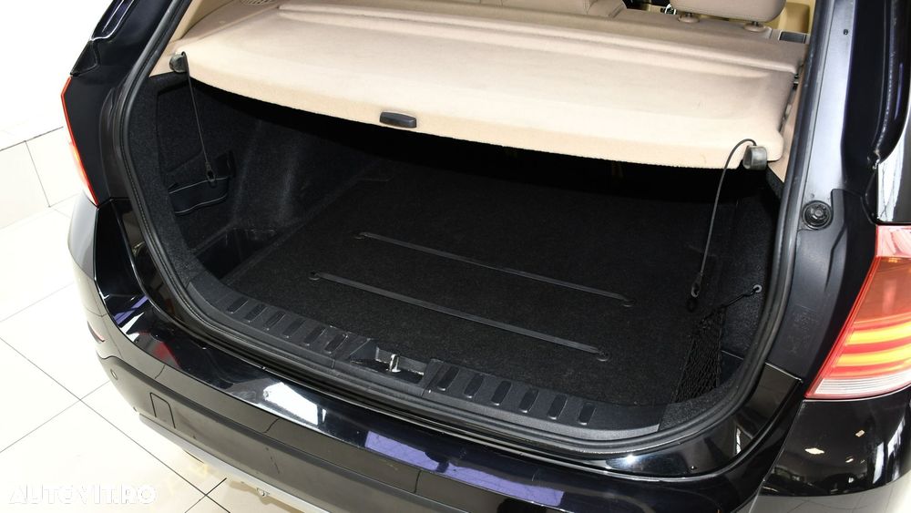 BMW X1 xDrive18d Aut. Sport Line - 19