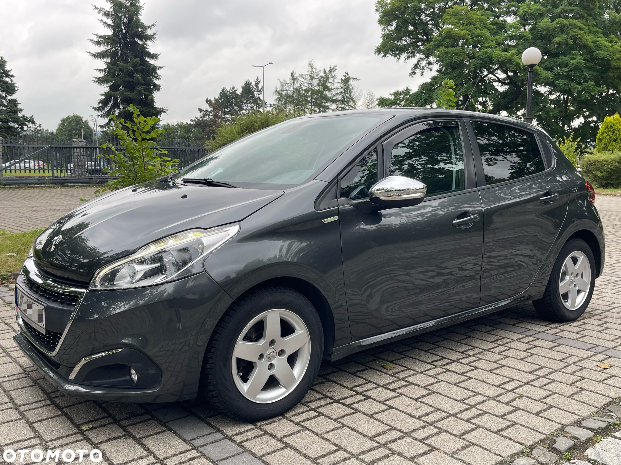Peugeot 208 1.2 PureTech Allure - 3