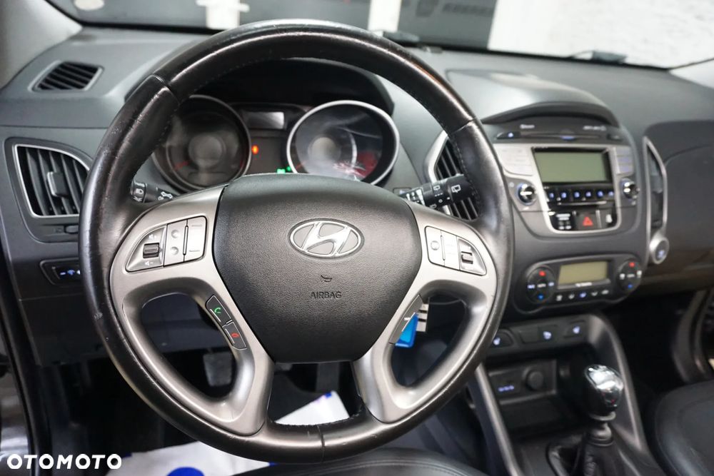 Hyundai ix35 2.0 CRDi 4WD Premium - 28